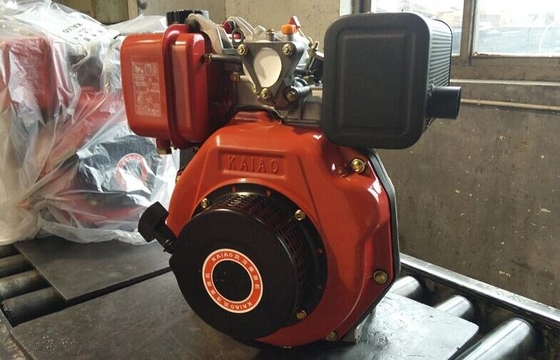 8.2kw सिंगल सिलेंडर डीजल इंजन एंटीकॉक्वेकवर्ड फेस आउटपुट एक्सल रोटेशन डायरेक्शन